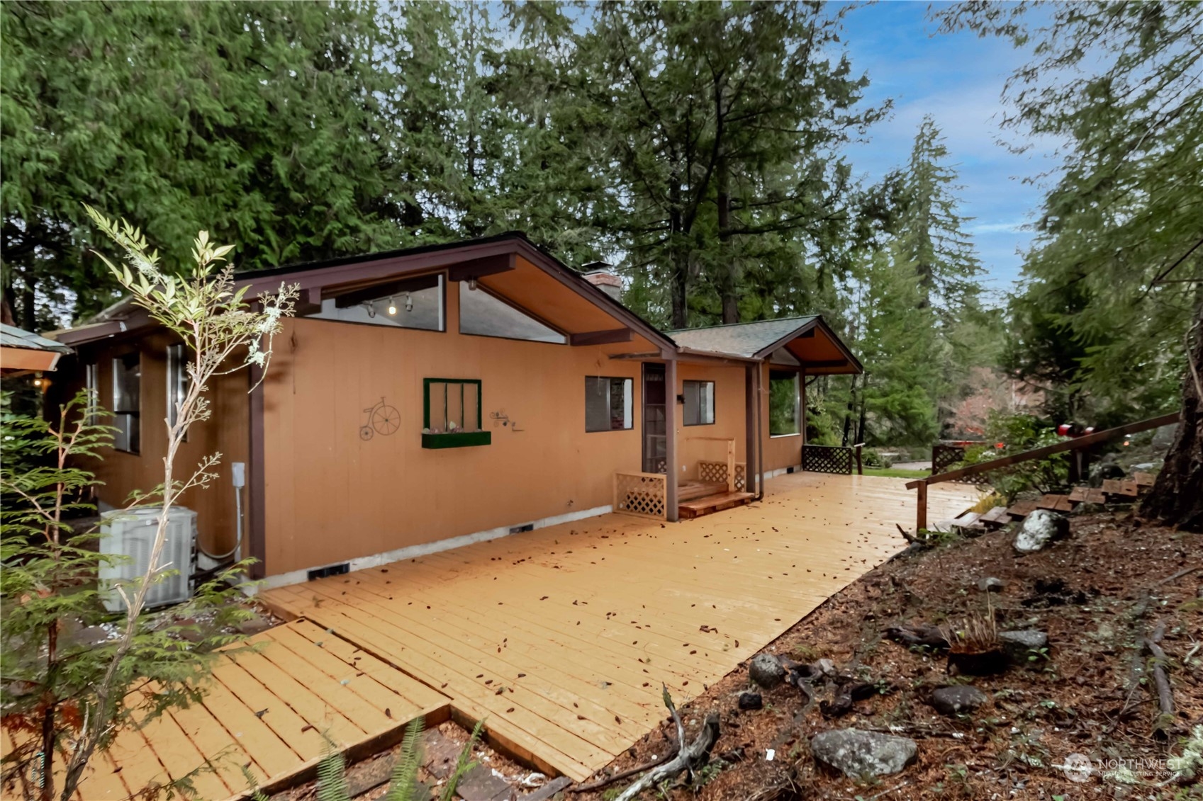 31 East Lombard Road South Grapeview, WA 98546 - Photo 11 of 39 Gallery Image 11