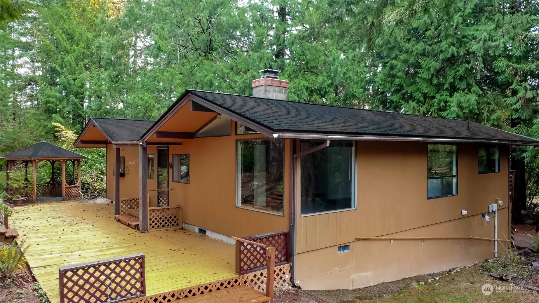 31 East Lombard Road South Grapeview, WA 98546 - Photo 2 of 39 Gallery Image 2