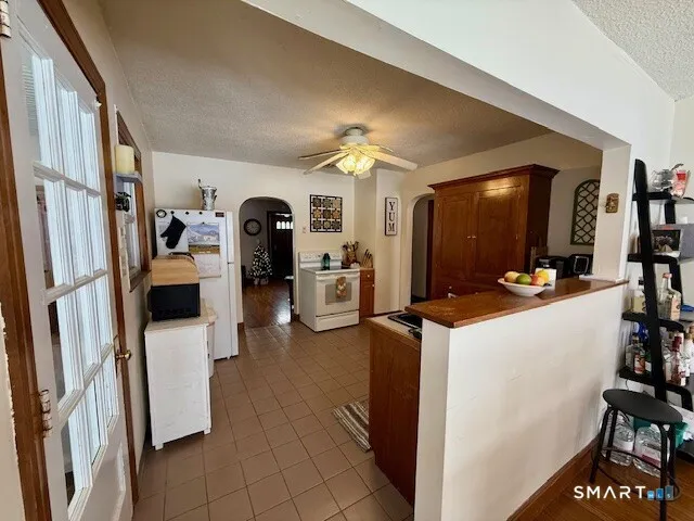 $344,900 | 379 South Meriden Road, Cheshire, CT 06410