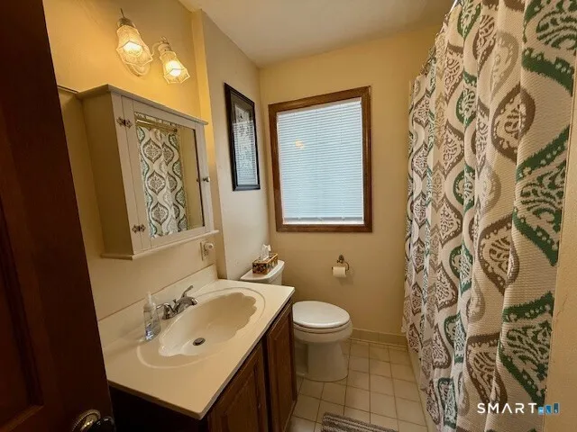 $344,900 | 379 South Meriden Road, Cheshire, CT 06410