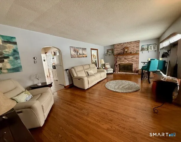 $344,900 | 379 South Meriden Road, Cheshire, CT 06410