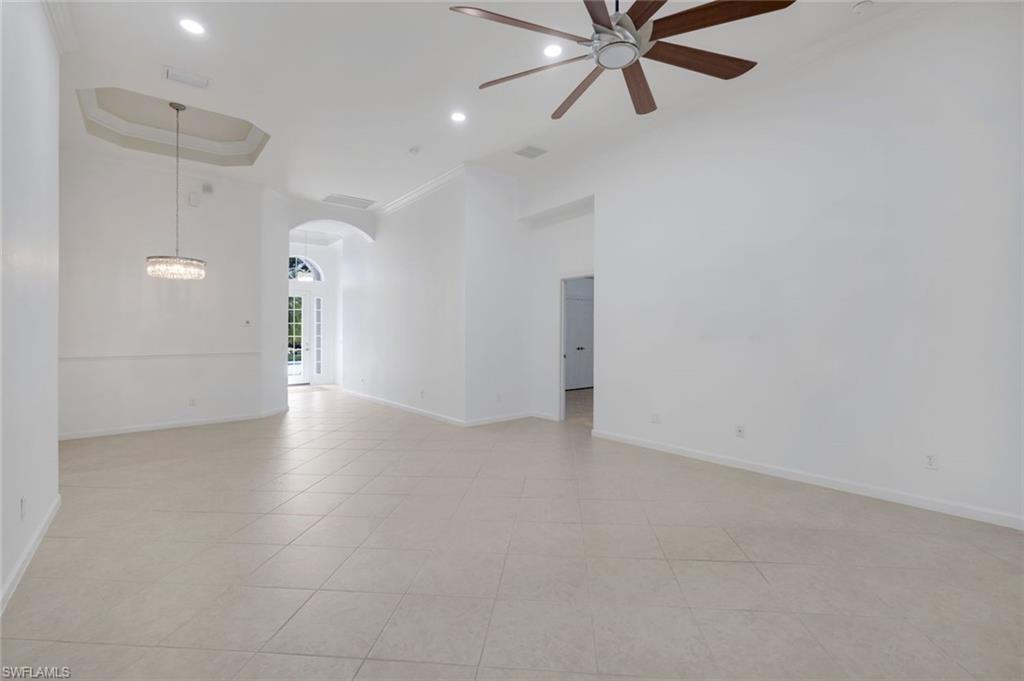 15501 Cadiz Lane Naples, FL 34110 - Photo 4 of 22