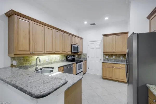 $4,000 | 15501 Cadiz Lane, Naples, FL 34110