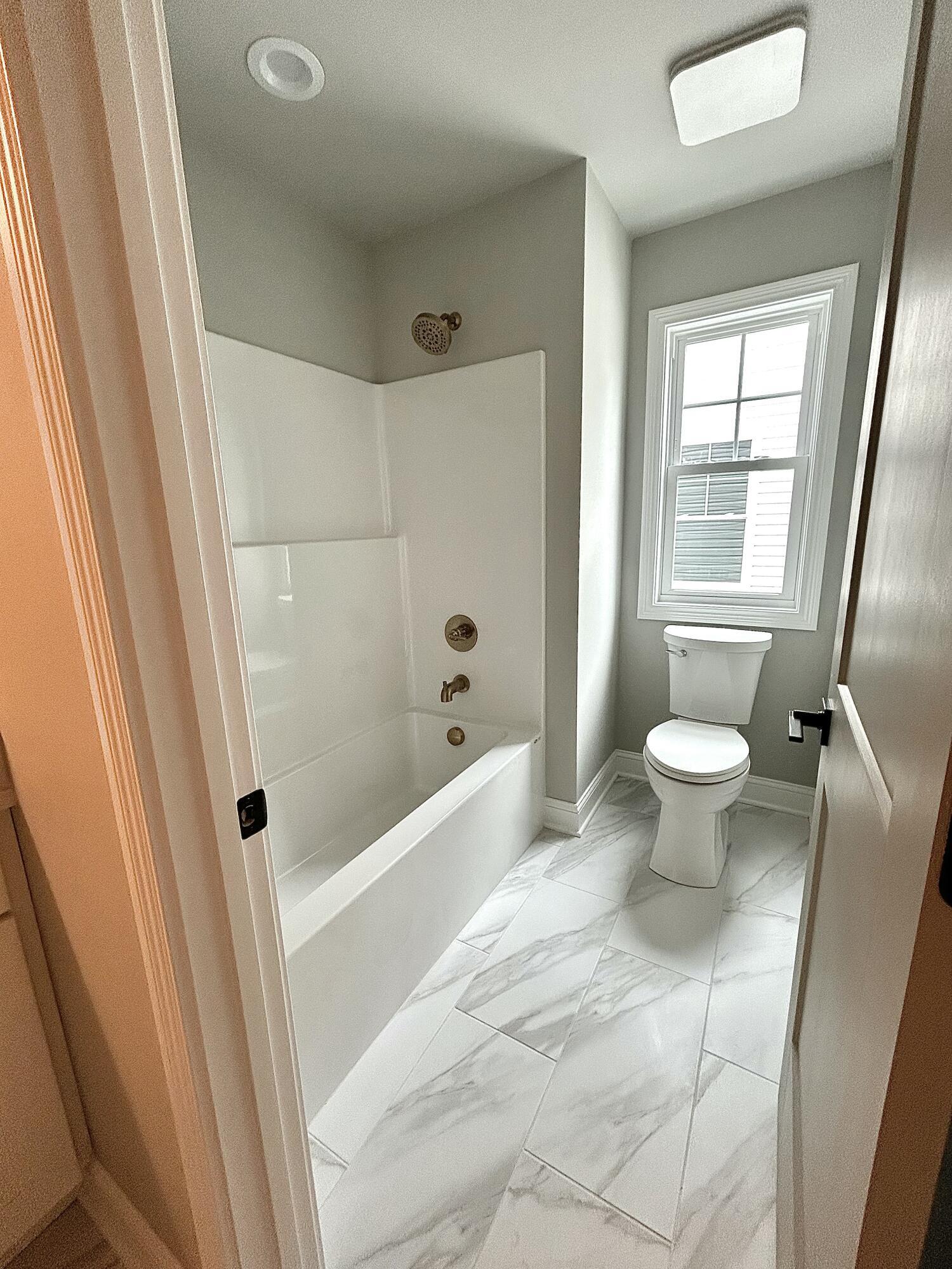 4176 Buttermilk Road Lexington, KY 40509 - Photo 30 of 35 Model Home. Final design and finishes may vary.