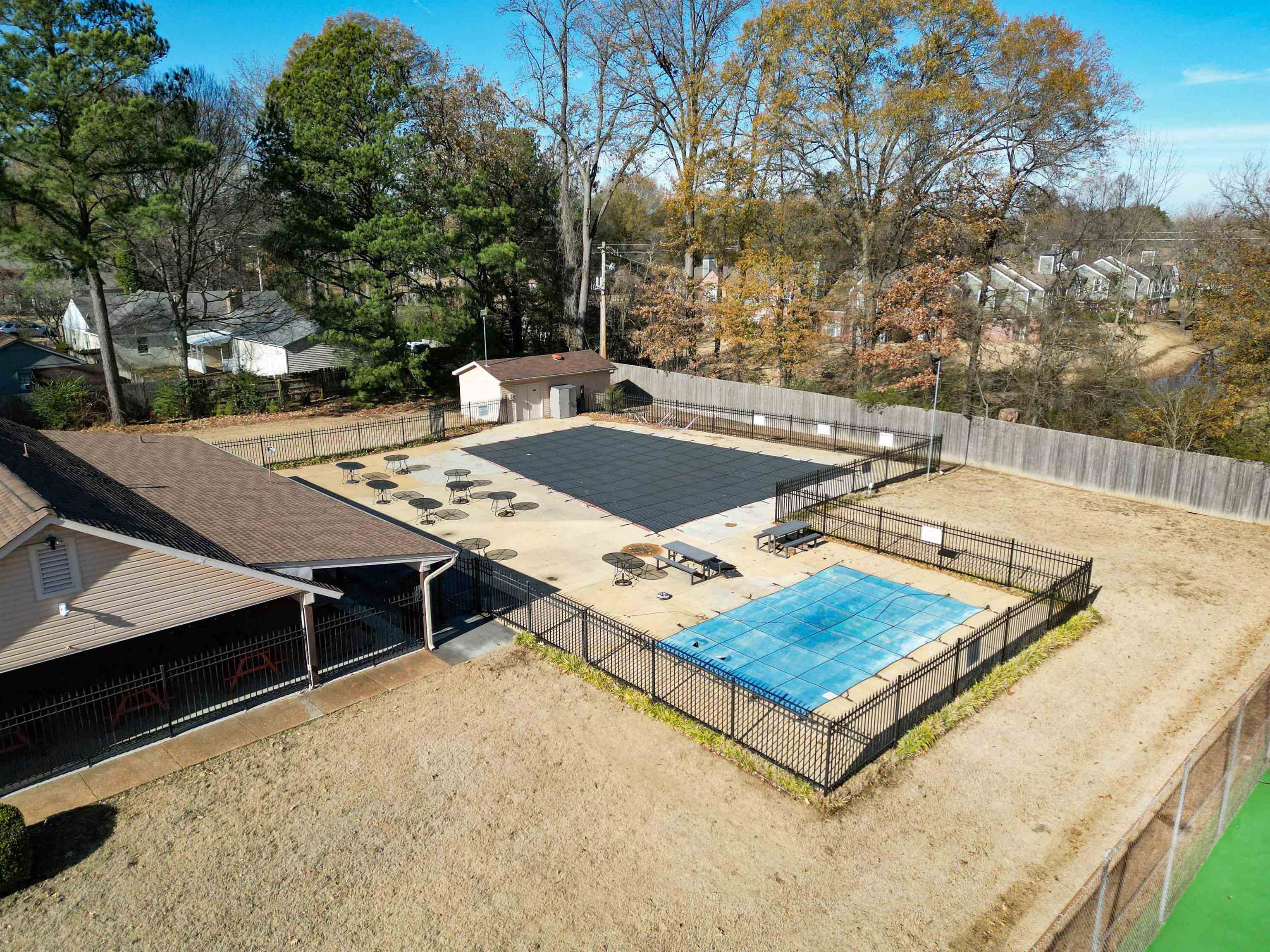 8027 Farmingdale Road Germantown, TN 38138 - Photo 37 of 40