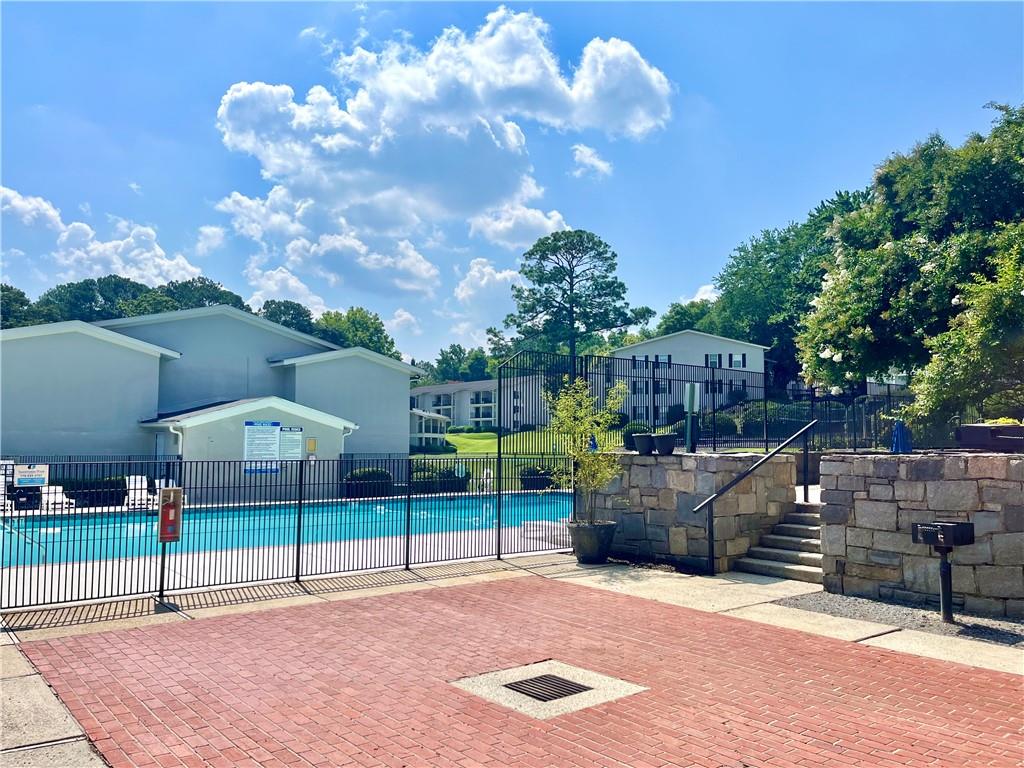 1150 Collier Road Northwest, Unit 2J Atlanta, GA 30318 - Photo 28 of 33