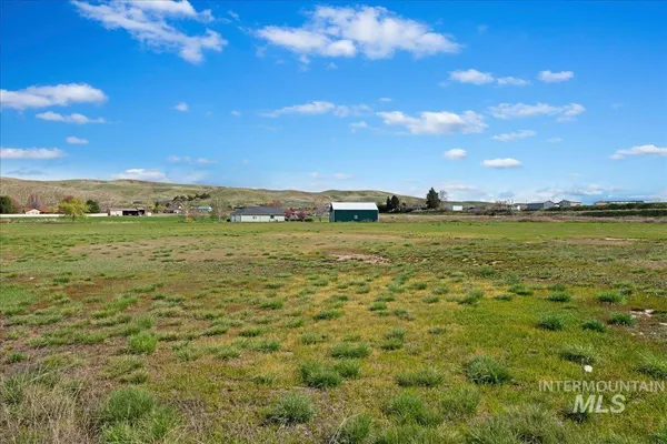 $855,000 | 2393 Northeast 21st Avenue, Payette, ID 83661