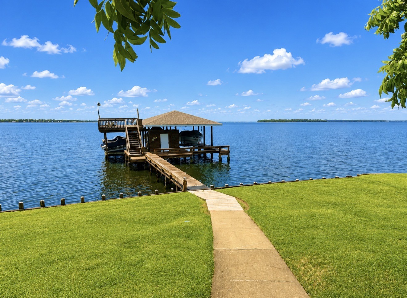 430 Fawn Road Livingston, TX 77351 - Photo 31 of 47 a swimming pool with lawn chairs