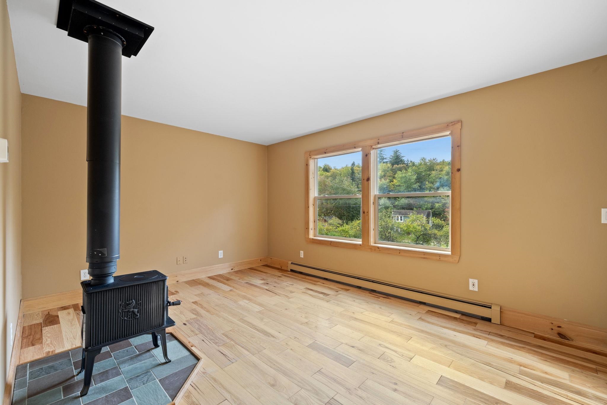 325 Main Street Dublin, NH 03444 - Photo 4 of 35