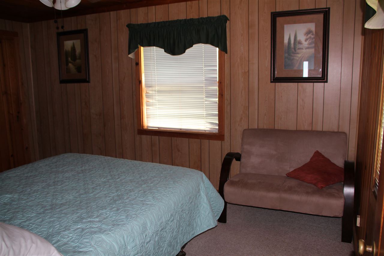 6879 East Birch Point Road Traverse City, MI 49684 - Photo 7 of 19 1879920-6.JPG