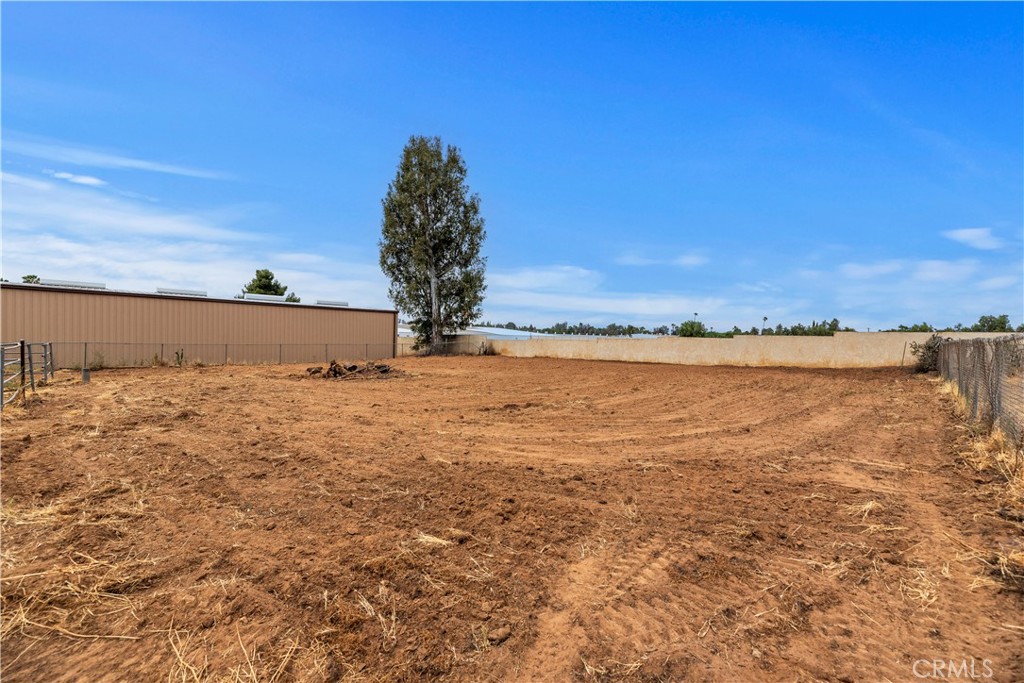 16920 Ponderosa Lane Riverside, CA 92504 - Photo 15 of 31