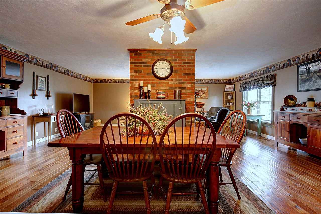 20221 Winfield Road Fraziers Bottom, WV 25082 - Photo 8 of 31 Gallery Image 8