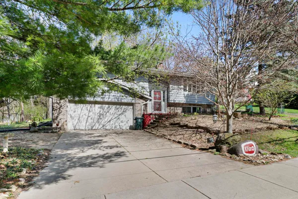 $400,000 | 6014 Old Middleton Road, Madison, WI 53705