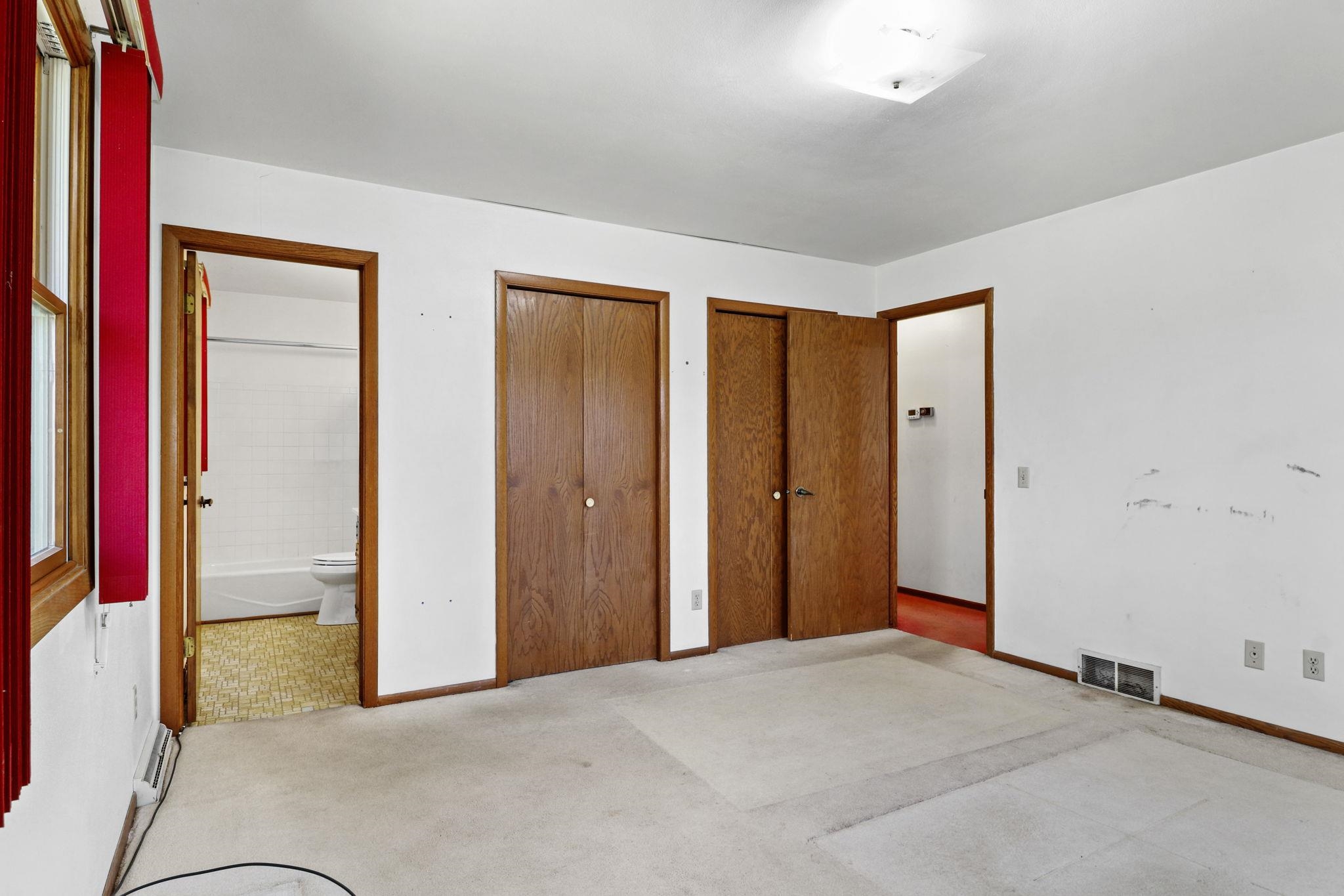 6014 Old Middleton Road Madison, WI 53705 - Photo 13 of 35
