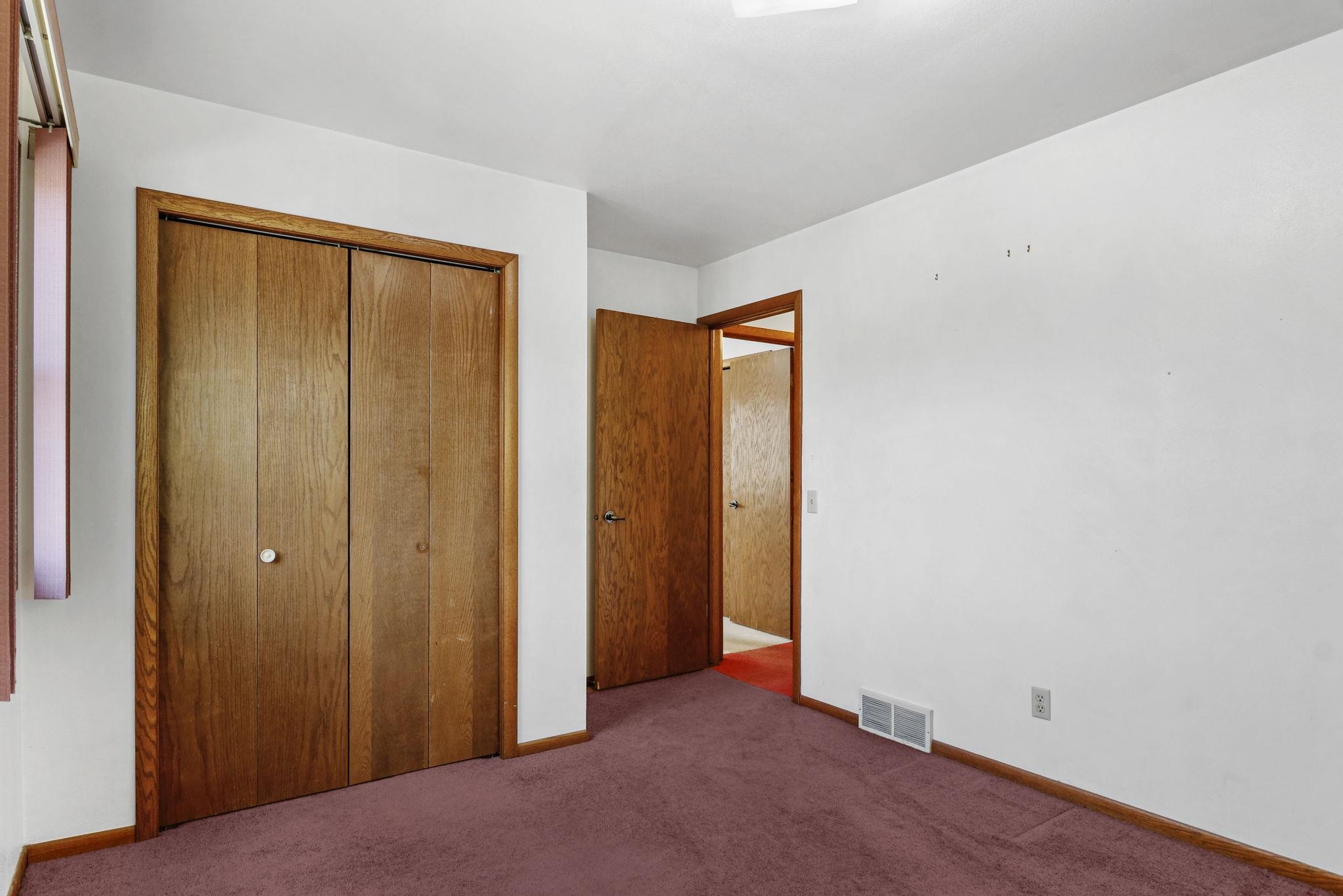 6014 Old Middleton Road Madison, WI 53705 - Photo 16 of 35