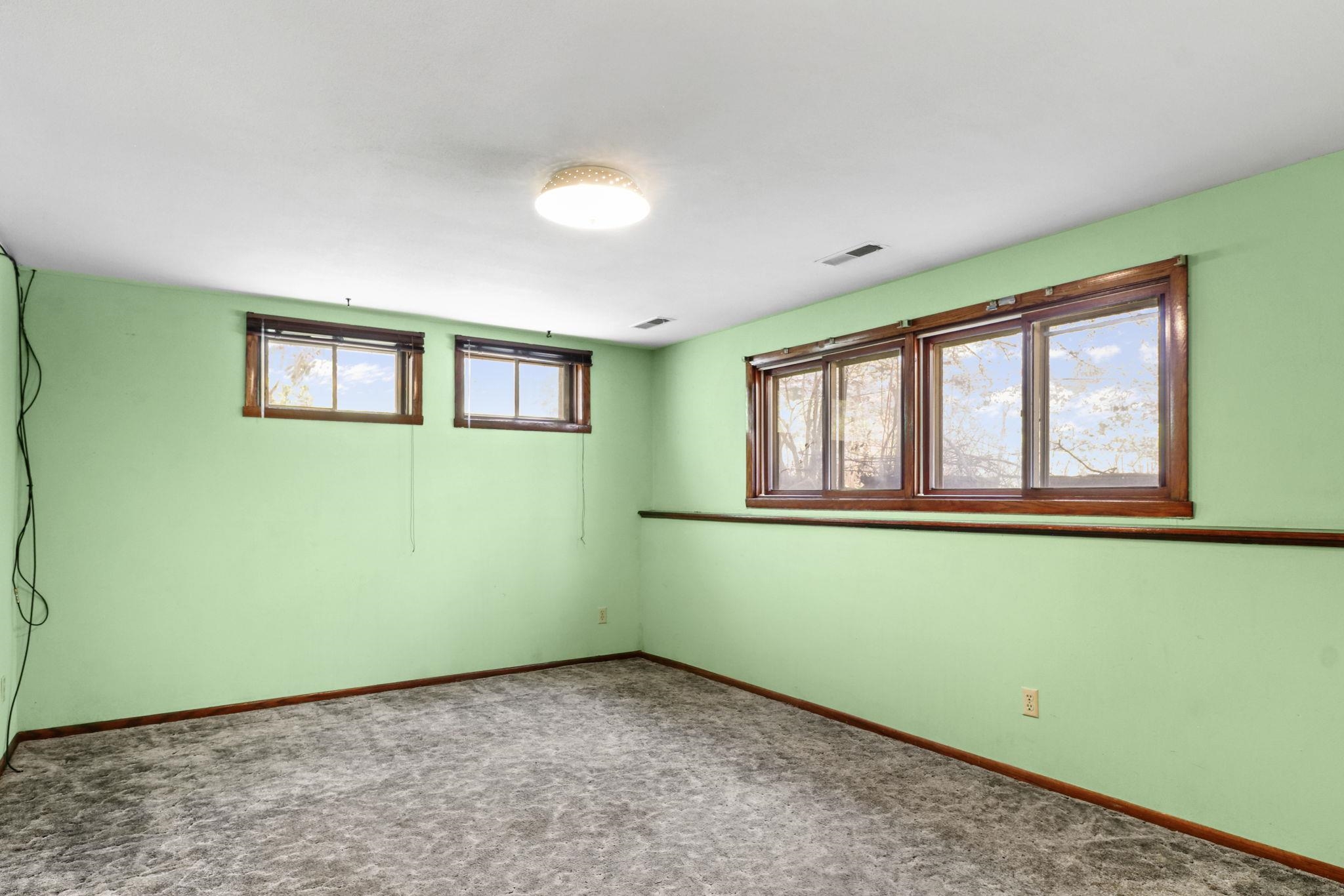 6014 Old Middleton Road Madison, WI 53705 - Photo 22 of 35