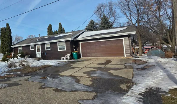 $95,000 | 2101 Kenneth Drive, Albert Lea, MN 56007