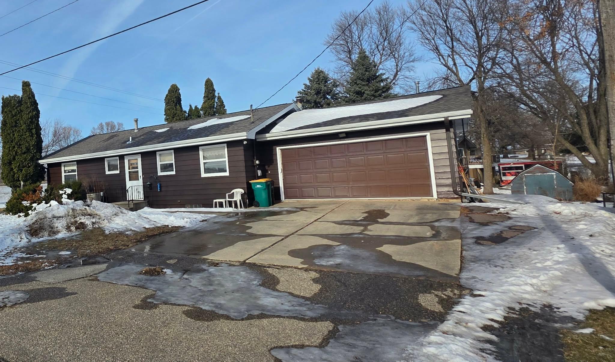 2101 Kenneth Drive Albert Lea, MN 56007 - Photo 1 of 1