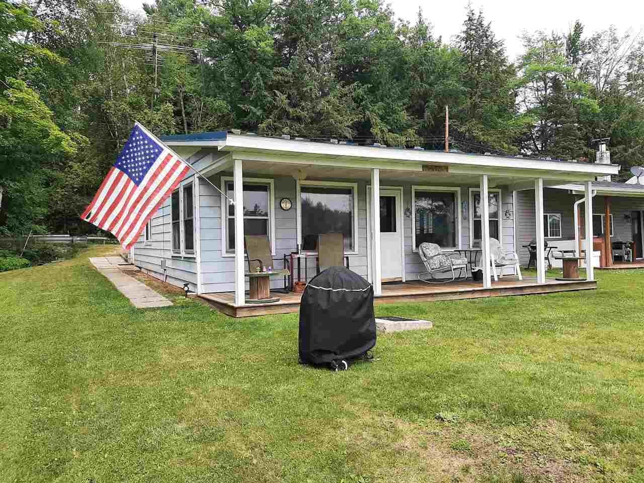 2834 Hayes Road Harrison, MI 48625 - Photo 5 of 40