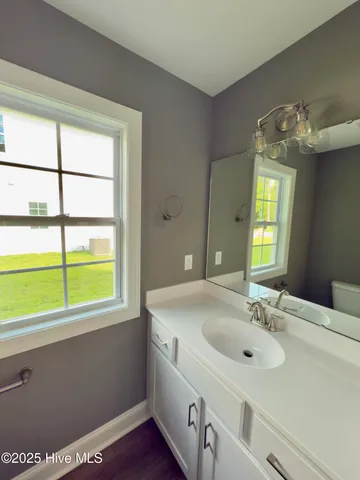 $1,800 | 4371 West West Pine Street, Unit B, Farmville, NC 27828