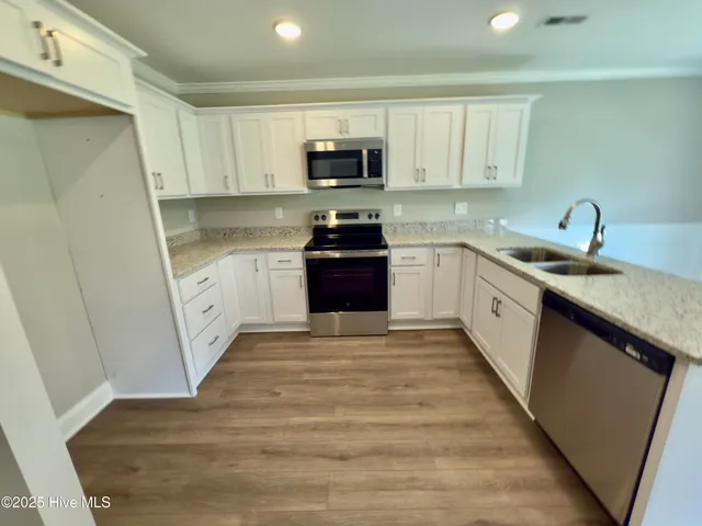 $1,800 | 4371 West West Pine Street, Unit B, Farmville, NC 27828