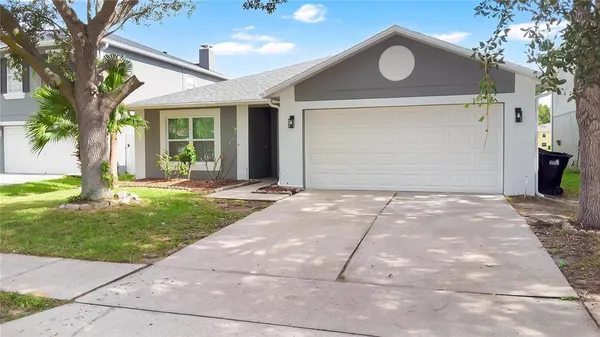 $2,500 | 531 Flower Fields Lane, Orlando, FL 32824