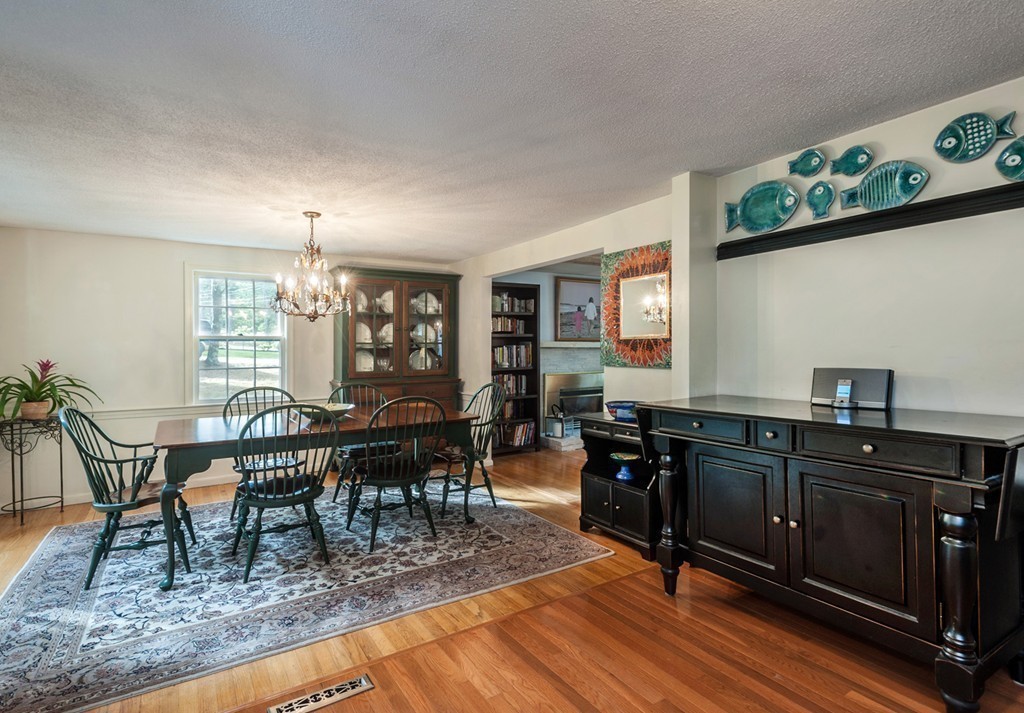 94 Parting Rock Road Duxbury, MA 02332 - Photo 8 of 25 Gallery Image 8