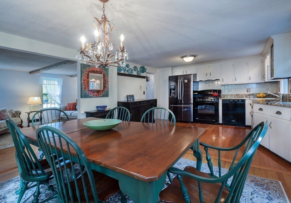 94 Parting Rock Road Duxbury, MA 02332 - Photo 9 of 25 Gallery Image 9