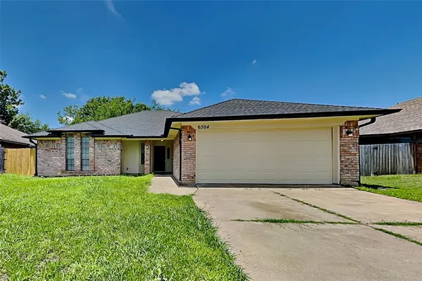 $2,125 | 6504 Eldorado Drive, Arlington, TX 76001