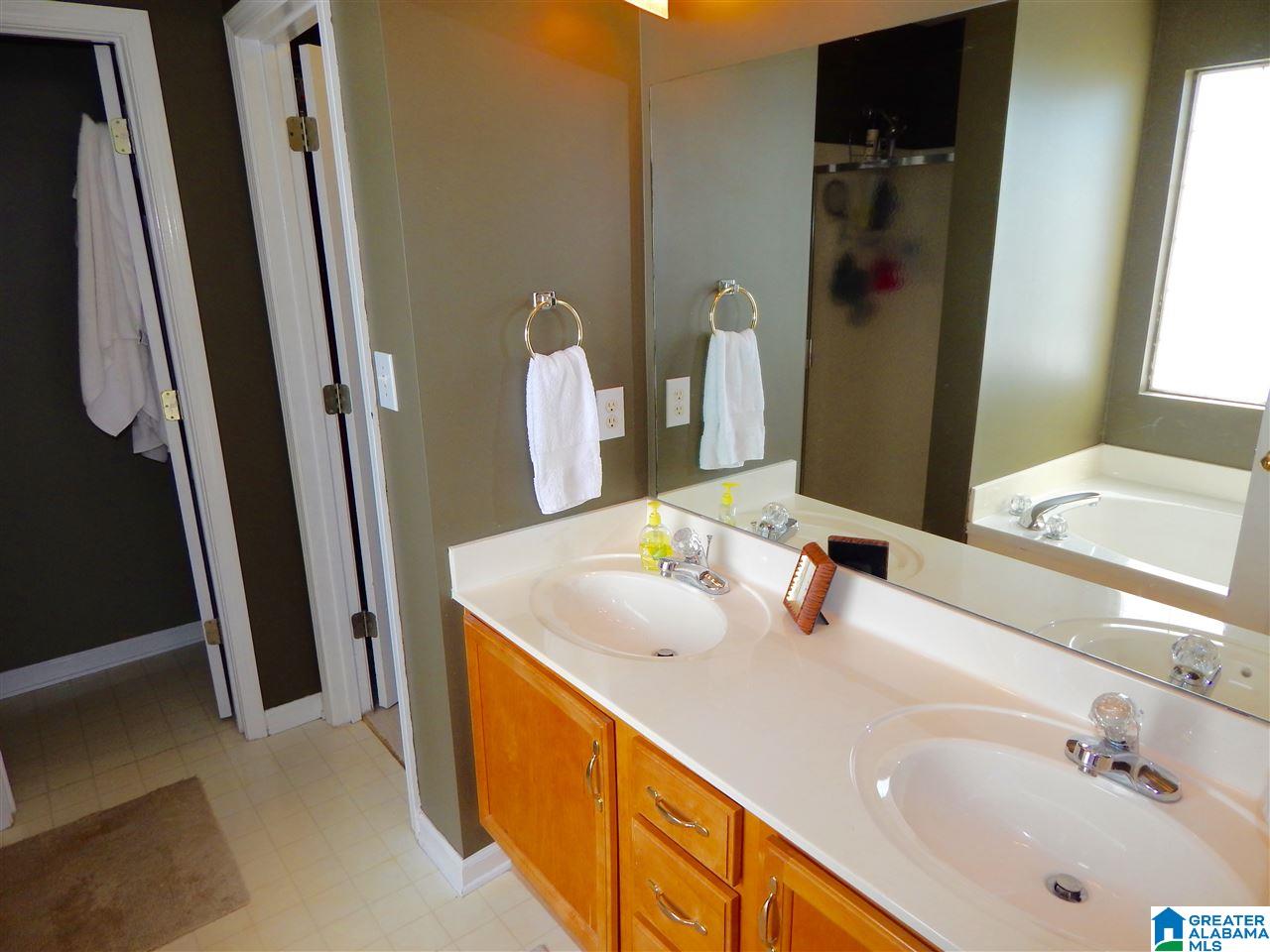 463 Cedar Grove Lane Alabaster, AL 35114 - Photo 7 of 14