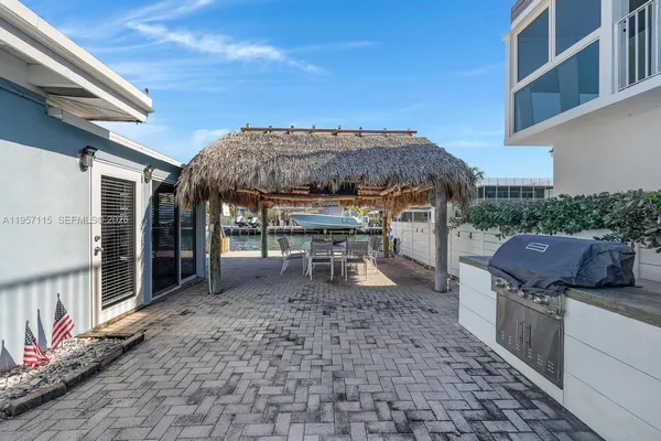 $1,340,000 | 230 Jolly Roger Drive, Key Largo, FL 33037