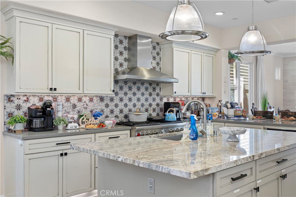 610 17th Street Huntington Beach, CA 92648 - Photo 46 of 64 kitchen