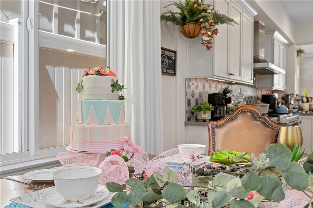610 17th Street Huntington Beach, CA 92648 - Photo 47 of 64 Dining Area