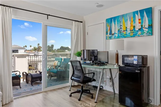 $8,499 | 610 17th Street, Huntington Beach, CA 92648