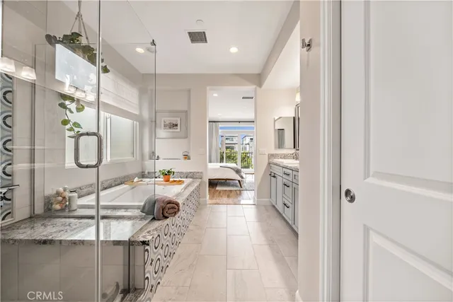 $8,499 | 610 17th Street, Huntington Beach, CA 92648