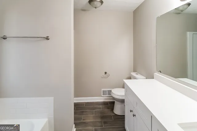 $1,755 | 25 East Country Woods Drive, Covington, GA 30016