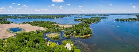 $1,099,999 | 4540 Enchanted Point, Mound, MN 55364