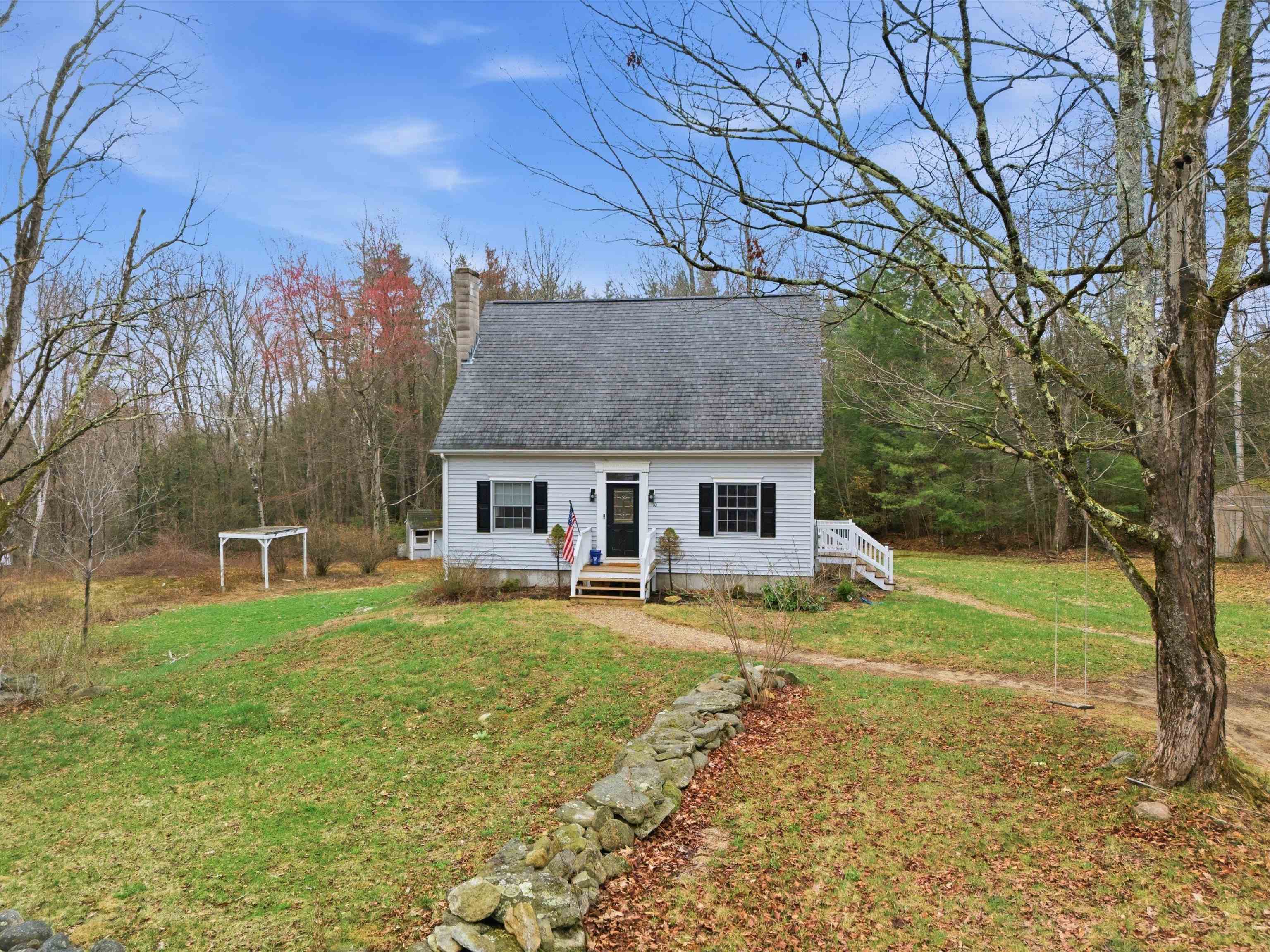 10 Upton Road Mont Vernon, NH 03057 - Photo 6 of 47