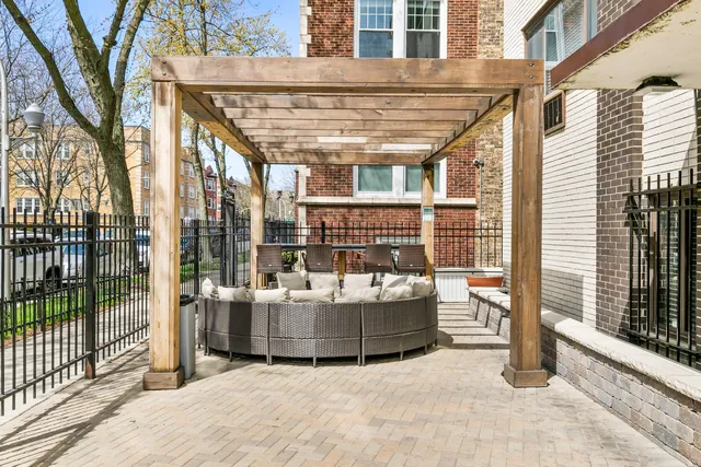 $1,800 | 6021 North Winthrop Avenue, Unit 507, Chicago, IL 60660