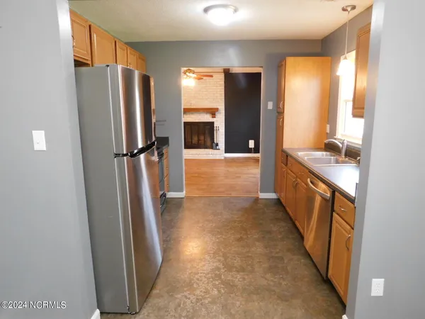 $1,555 | 139 Morris Court, Havelock, NC 28532