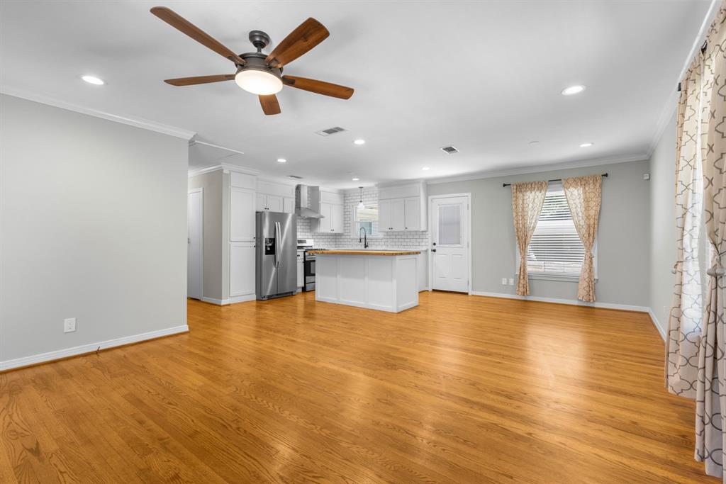 563 Hambrick Road Dallas, TX 75218 - Photo 16 of 36
