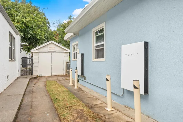 $319,999 | 626 I Street, Marysville, CA 95901