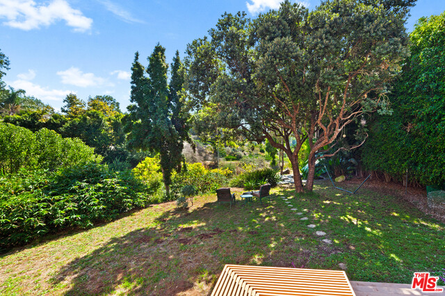 6653 Zumirez Drive Malibu, CA 90265 - Photo 14 of 50