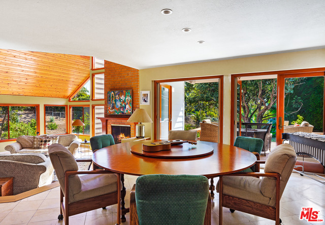 6653 Zumirez Drive Malibu, CA 90265 - Photo 3 of 50