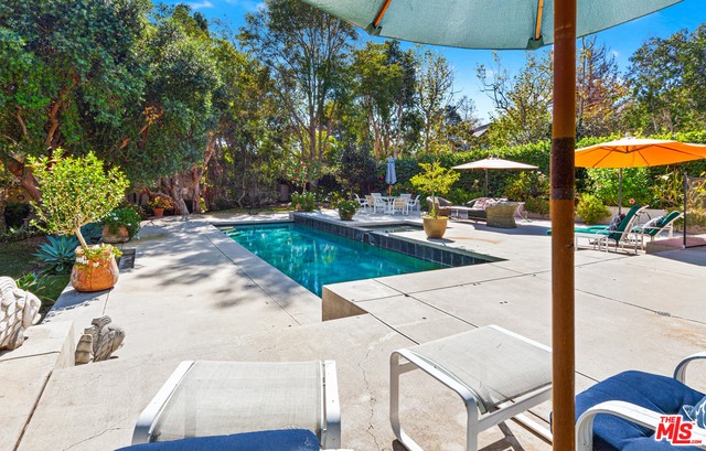 6653 Zumirez Drive Malibu, CA 90265 - Photo 39 of 50