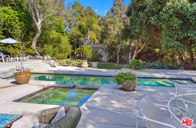 6653 Zumirez Drive Malibu, CA 90265 - Photo 40 of 50