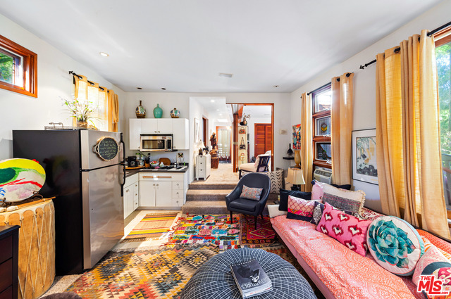 6653 Zumirez Drive Malibu, CA 90265 - Photo 47 of 50