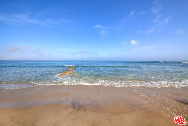 6653 Zumirez Drive Malibu, CA 90265 - Photo 48 of 50