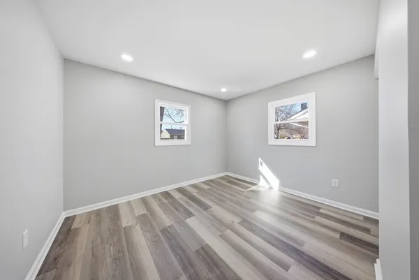 $224,900 | 222 Park Drive, Joliet, IL 60436