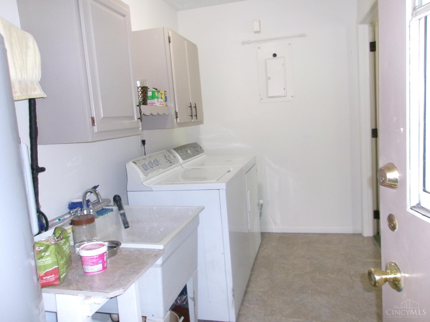 3477 Starling Road Bethel, OH 45106 - Photo 10 of 29